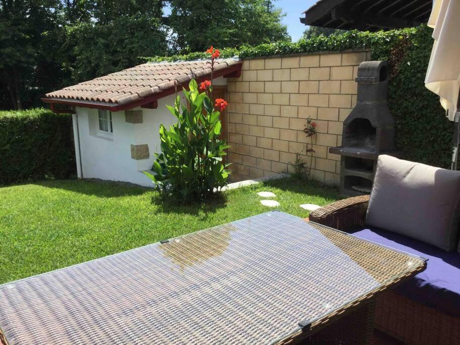 1Km Plage, Agreable Maison 6 Pers Classee 3* Hendaye Exteriör bild